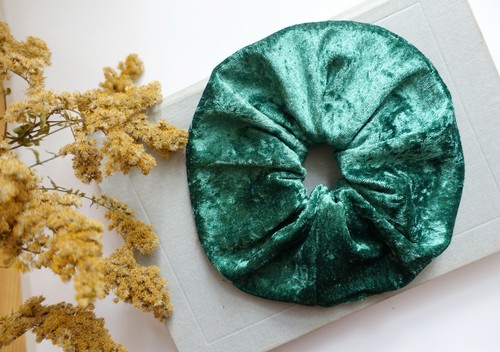 Scrunchie grün pannesamt - grün,